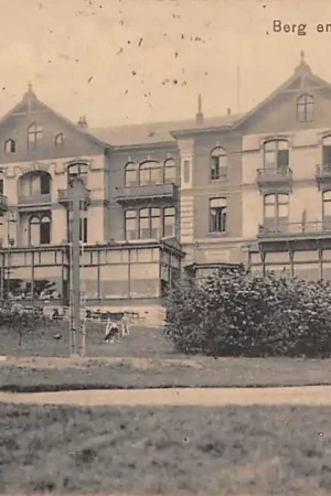 Kup teraz Berg en Dal Groot Hotel 1913 Nijmegen HC27912