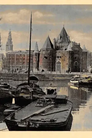 Zamów teraz Amsterdam Waaggebouw Binnenvaart schepen Scheepvaart HC27235