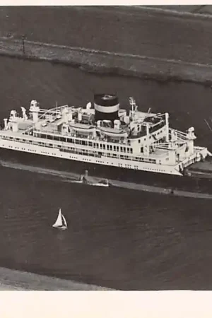 Nowość Rotterdam D.S.M.S. Klipfontein Holland-Afrika Lijn KLM Luchtfoto No. 17285 Scheepvaart Schepen HC27194