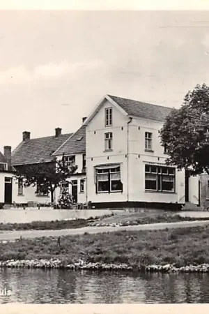 Szybka dostawa Well (LB) Hotel 't Veerhuis aan de Maas Maasdriel Ammerzoden HC25984
