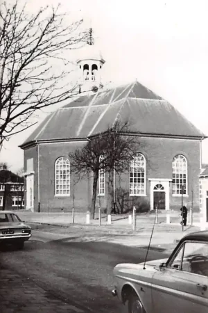 Tylko dziś 's-Gravenzande Hervormde Kerk 1972 Westland Auto HC25905