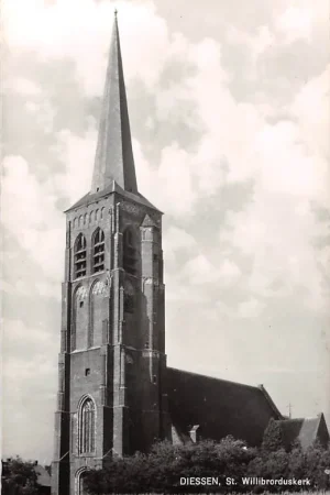 Diessen St. Willibrordus kerk 1968 Hilvarenbeek HC25904 Wysoka jakość