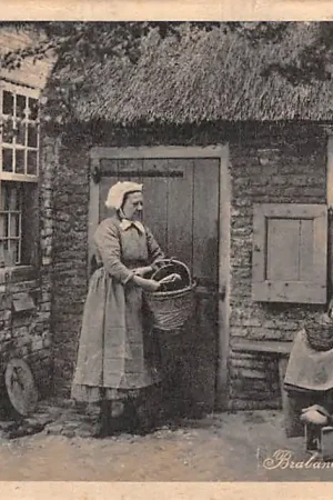 Najlepsza cena Brabantsch Dorpsleven Buurpraatje, origineele 17e eeuwsche boerenwoning Klederdracht 1946 HC24956