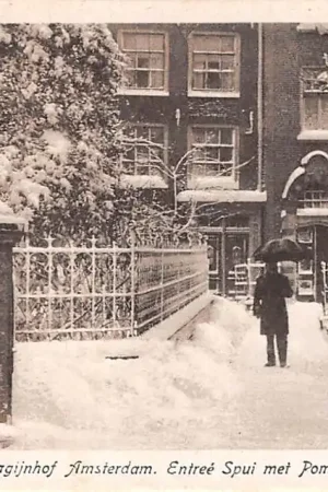 Amsterdam Bagijnhof Entree Spui met Pomp in de winter met sneeuw HC24283 Zwrot pieniędzy