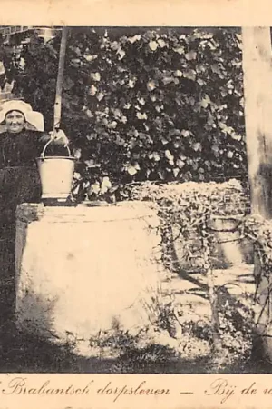 Oferta limitowana Noord-Brabant Noord-Brabantsch Dorpsleven Bij de waterput 1920 Klederdracht HC24274