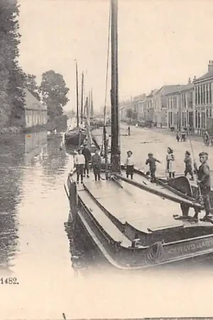 Hillegom Haven met binnenvaart schepen Scheepvaart Nauta 1482 HC23443 Ekspresowa dostawa