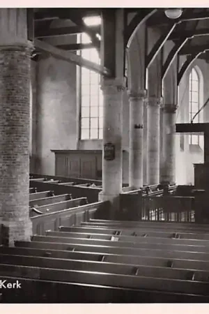 Wysoka jakość Oudewater Ned. Hervormde Kerk 1953 Interieur HC23396
