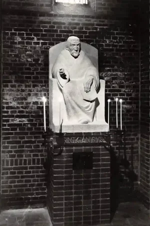 Laren (NH) St. Petrus Canisius Monument Beeldhouwer W. Mignot HC23247 Bezpieczna płatność