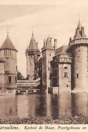 Wyprzedaż Haarzuilens Kasteel De Haar Poortgebouw en Kerk Vleuten De Meern HC23235