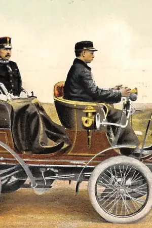 Promocja Militair Opper- en Hoofdofficieren Majoor Kleine-tenue in auto 1907 HC22676