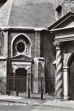 Leeuwarden Grote Kerk Sacristie en Oranje Poortje HC21893 Rabat