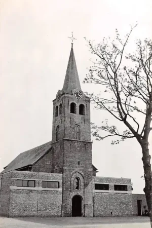 Milheeze Willibrordus kerk Gemert - Brakel 1974 HC21877 Oferta