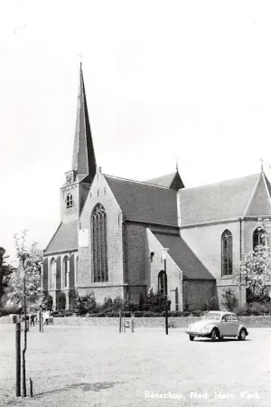 Promocja Benschop Ned. Hervormde kerk met auto VW 1971 HC21866