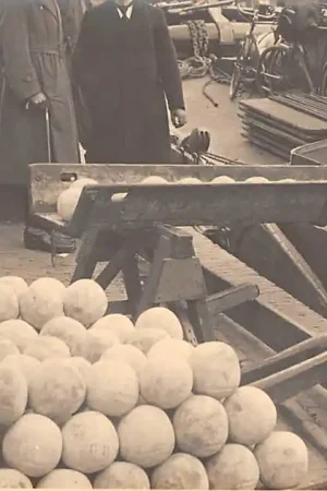 Ostatnia szansa Alkmaar Lossen van de kazen uit het schip Fotokaart Delamarre HC20853