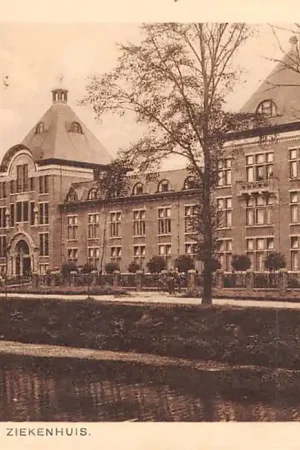 Zamów teraz Breda St. Ignatius Ziekenhuis 1929 HC18536