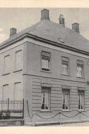 Tani Beek (NB) R.K. Pastorie 1932 HC18660