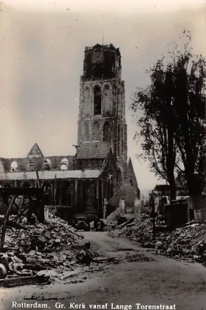Rotterdam Gr. Kerk vanaf Lange Torenstraat 1940 Na bombardement HC18286 Ekspresowa dostawa