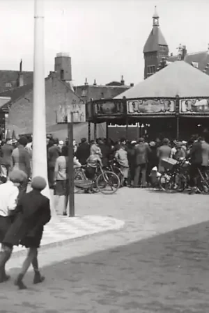 Promocja Zo was Dordrecht Bethlehemplein met 1935 (DAWA-week) Kermis HC18181