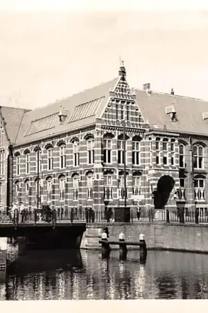 Groningen Museum met oude basculebrug 1957 HC17932 Kup teraz