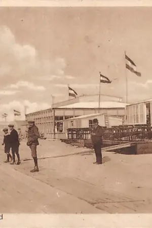 Hoek van Holland Paviljoen Noordzee aan het strand HC17349 Niska cena