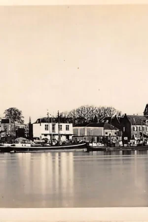 Wysoka jakość Arnhem Rijnkade Originele fotokaart Binnenvaart schepen Scheepvaart HC17411