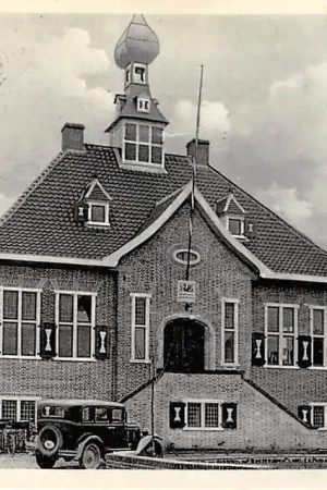 Wolphaartsdijk Raadhuis met auto HC17463 Popularny
