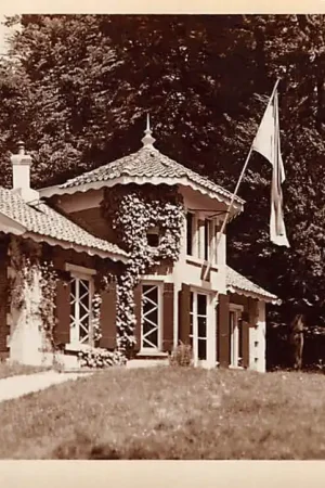 Arnhem Theeschenkerij Tempat Minoen Gebouw Vereeniging voor de Theecultuur in Nederlandsch-Indie Originele fotokaart HC17418 Ekspresowa dostawa