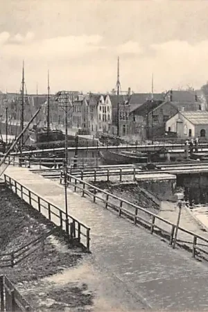 Maassluis Havengezicht Binnenvaart schepen Scheepvaart HC17173 Bezpieczna płatność