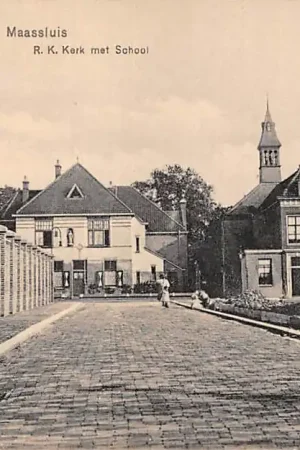 Maassluis R.K. Kerk met School HC17172 Zamów teraz