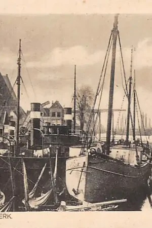 Maassluis Haven met Groote Kerk Binnenvaart schepen Scheepvaart HC17267 Oferta