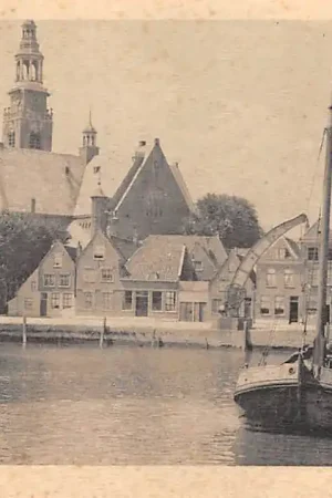 Oferta Maassluis Ned. Hervormde Kerk Stoomsleepboot Schiedam Binnenvaart schepen Scheepvaart HC17149