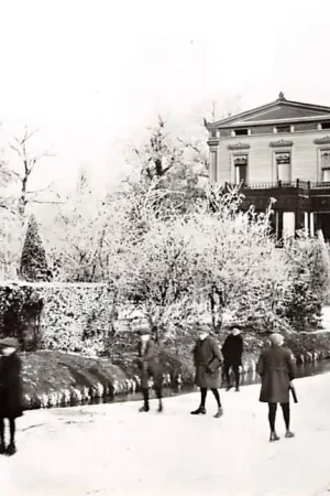 Zo was Dordrecht Burgem. De Raadtsingel Villa Renata in de winter omstreeks 1910 HC17009 Zamów teraz