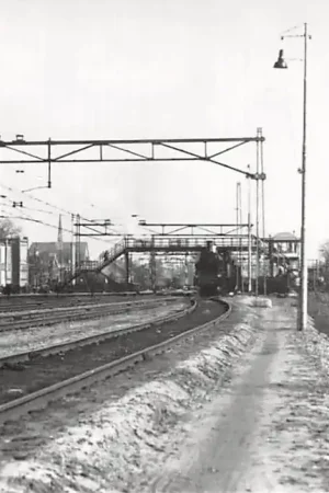 Zo was Dordrecht Langs Watermolenwei naar overweg Krispijn 1936 Spoorwegen HC16979 Autentyczny