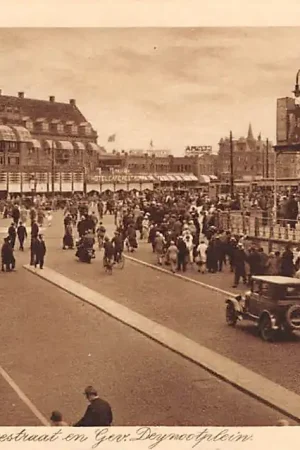 Scheveningen Palacestraat en Gev. Deynootplein Auto HC16865 Najlepsza cena