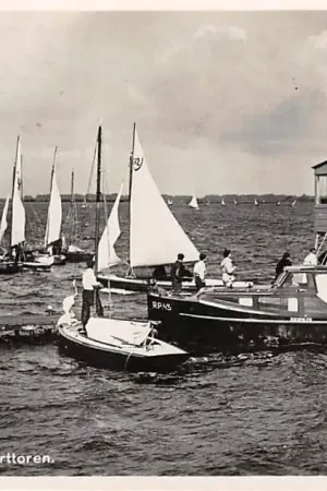 Loosdrecht Bij de Starttoren Zeilschepen 1945 Fotokaart HC16724 Rabat