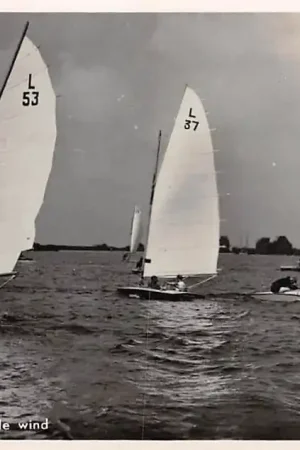 Loosdrecht Larken voor de wind 1945 Fotokaart HC16723 Ekspresowa dostawa