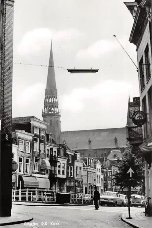 Oferta limitowana Gouda Gouwe R.K. Kerk HC15820