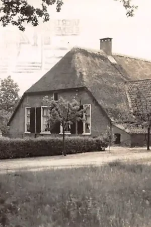 Ekspresowa dostawa Leusden Den Treek Fotokaart 1955 HC15559