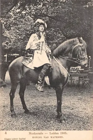 Wyprzedaż Leiden Maskerade 1905 4 Koning van Wapenen te paard HC15396