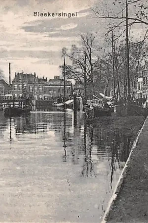 Nowość Gouda Bleekerssingel Kleiwegbrug Binnenvaart schepen Scheepvaart HC14670