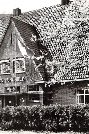 Zamów teraz Emmen Jeugdherberg De Hunehoek 1965 HC14612