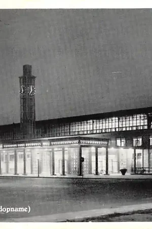 Hengelo (OV) Station N.S. Avondopname Spoorwegen HC13767 Zwrot pieniędzy