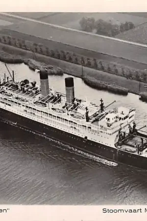 Amsterdam Stoomvaart Maatschappij Nederland S.S. Jan Pieterszoon Coen Scheepvaart KLM Luchtfoto HC13715 Promocja