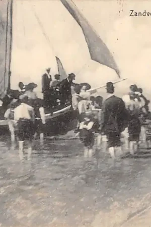 Zandvoort Terug van het zeetochtje Schepen strand en zee HC13183 Bezpieczna płatność