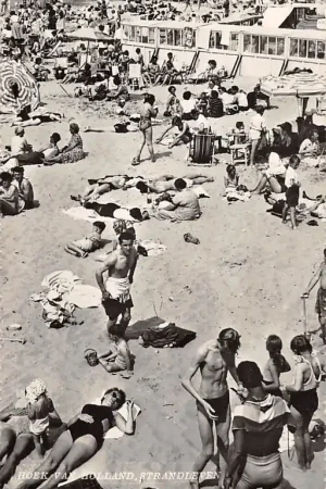 Hoek van Holland Strand leven 1957 HC12731 Tani