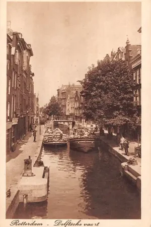 Rotterdam Spuiwater i.p.v. Delftschevaart Binnenvaart schepen Scheepvaart 1920 HC12211 Popularny