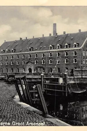Darmowa dostawa Bergen op Zoom Kazerne Groot Arsenaal Militair HC11804