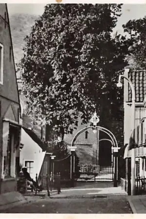 Grouw Bakkerij en sigarenwinkel 1945 HC11675 Rabat