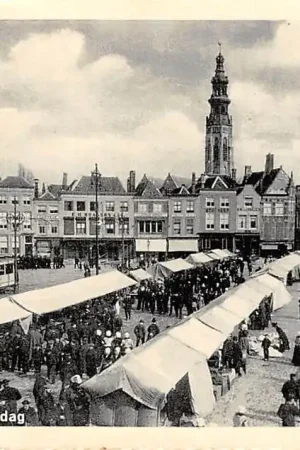 Nowość Middelburg Marktdag Tram Volk op de Markt HC11454