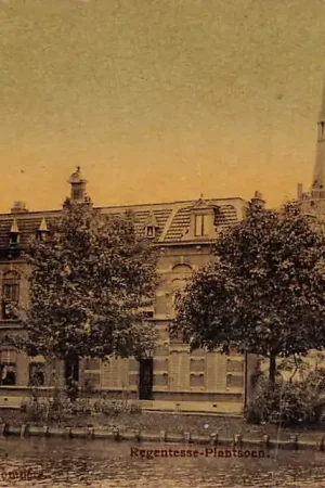 Gouda Regentesseplantsoen met R.K. Kleiwegkerk Gompers 1908 HC10603 Popularny